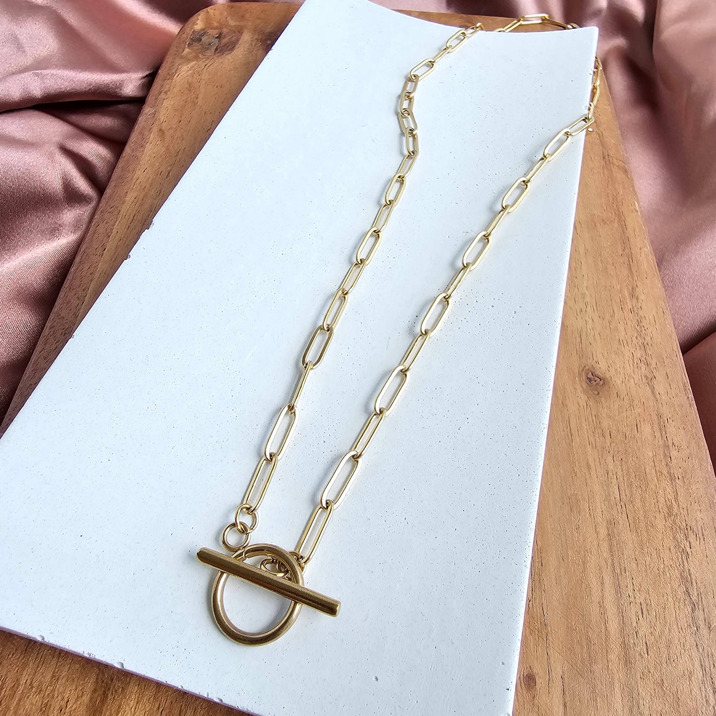 Luxe Gold Paper Clip Chain - 16"