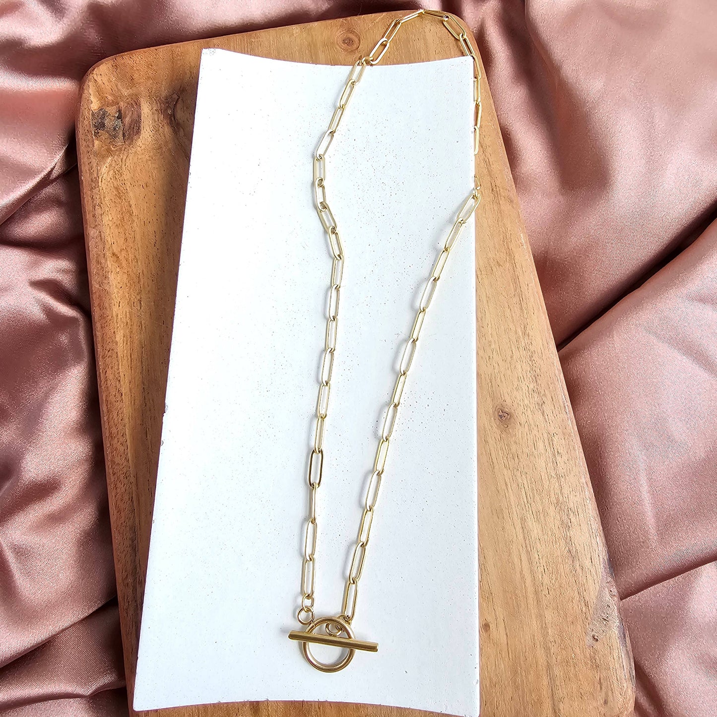 Luxe Gold Paper Clip Chain - 16"