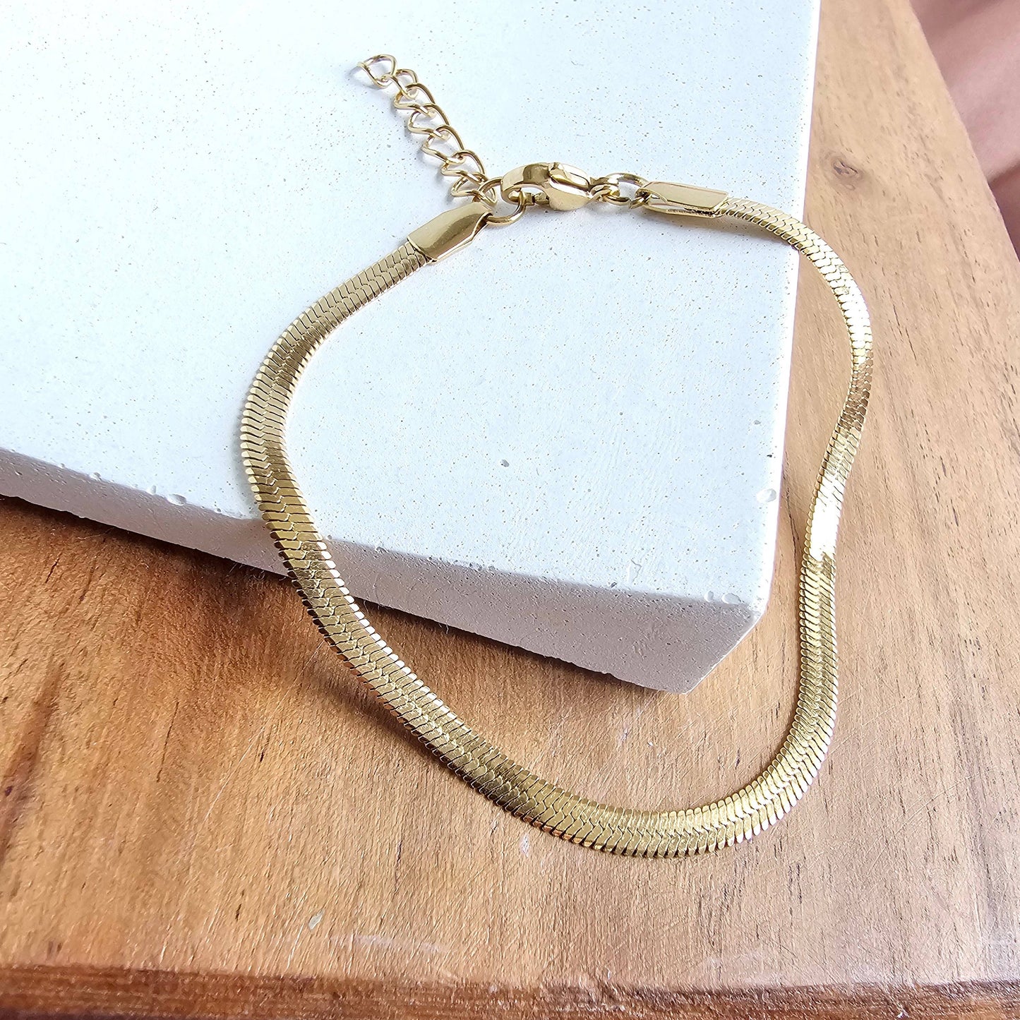 Luxe Gold Herringbone Bracelet